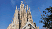 Znamenita cerkev Sagrada Familia v Barceloni